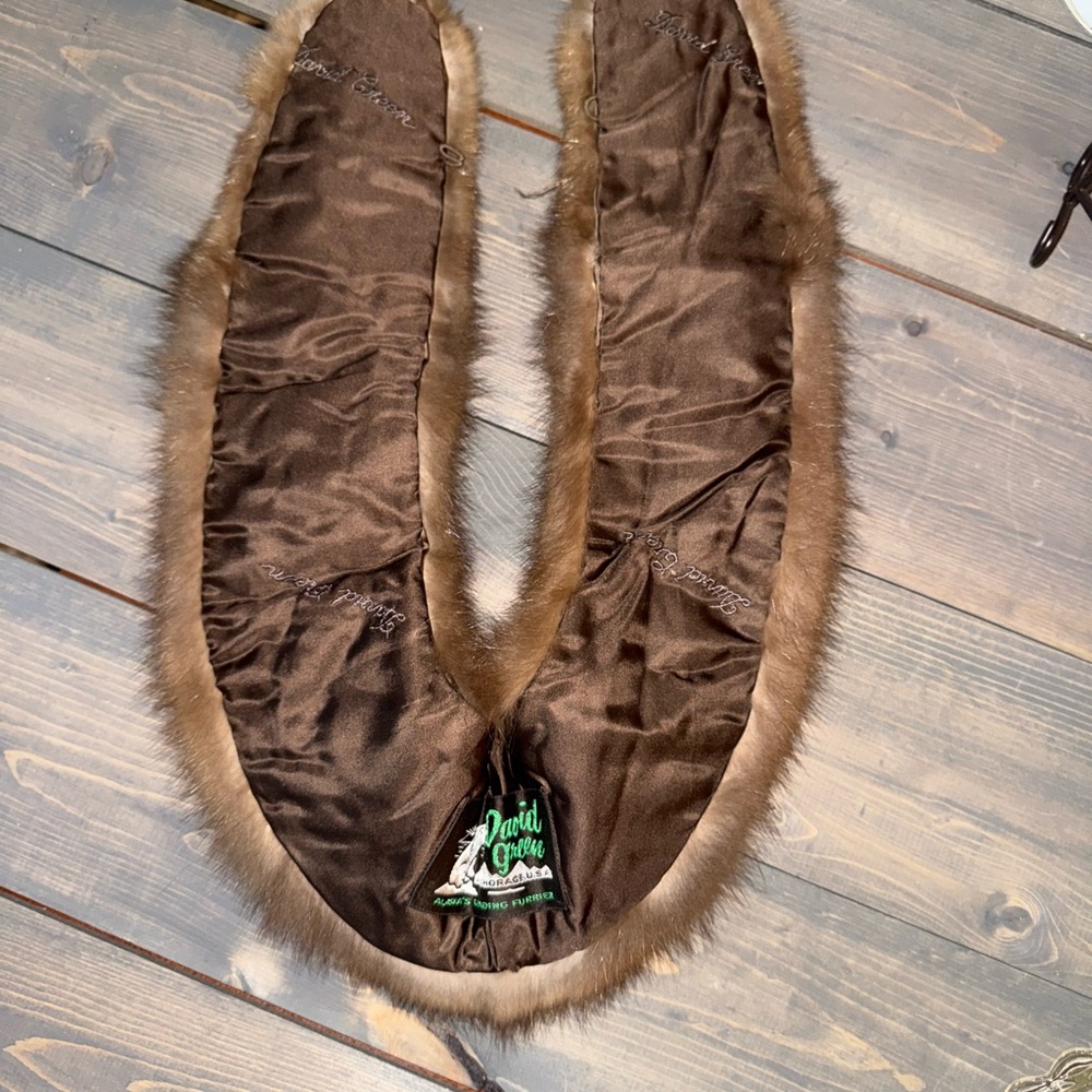 David Green Furriers Mink Stoll and Two Vintage Fur Coin Wallets - Picture 2 of 7